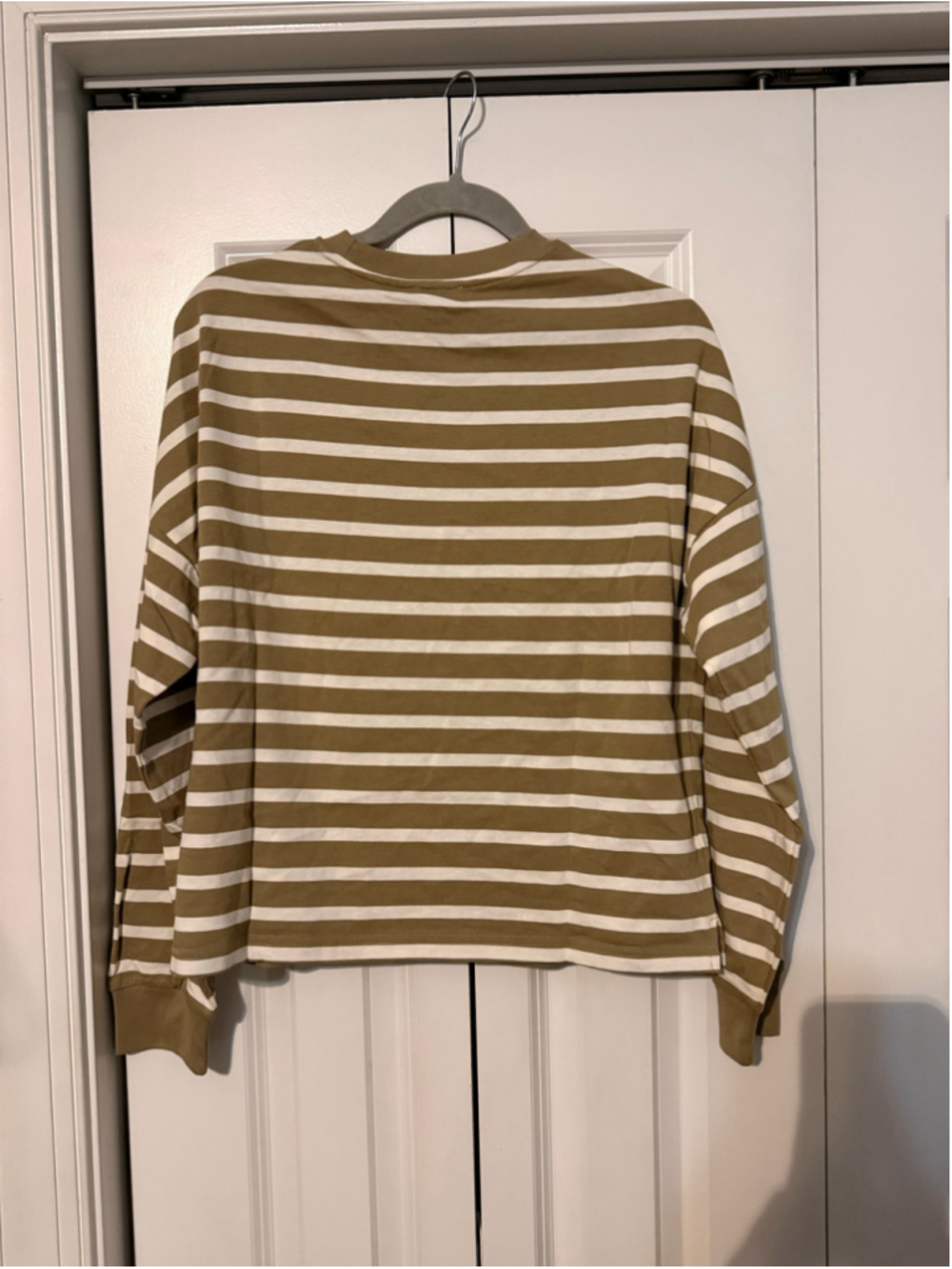 Women's CAARA Long Sleeve Striped Tee Olive and White Size S - Picture 7 of 7